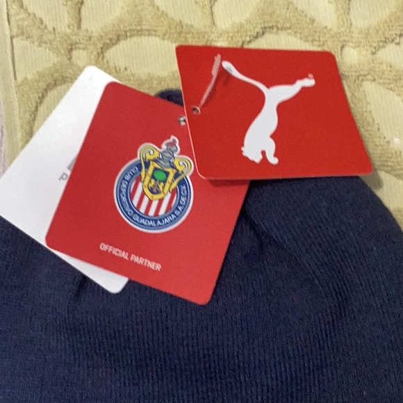 New Chivas Official T-shirt With Puma Beanie Chivas Soccer Team Size Xl . - Picture 8 of 12